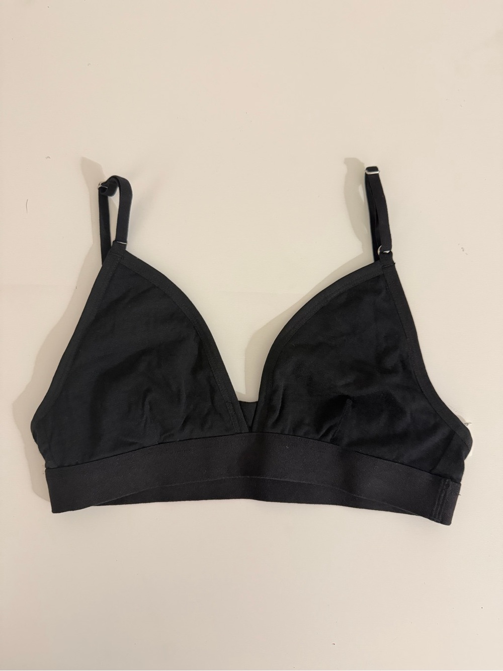Icebreaker Black Wireless Triangle Bralette - Picture 3 of 7